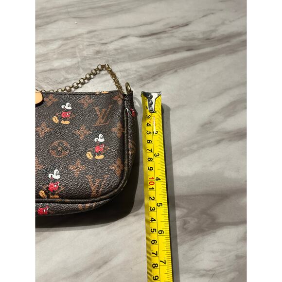 Mickey Mouse Louis Vuitton mini Bag In Mint Condition - Picture 3 of 6